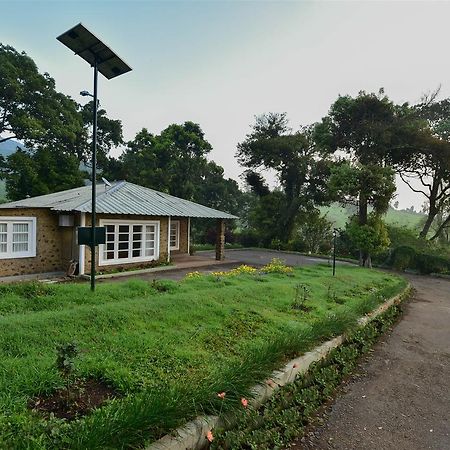 ホテル Manalar Gudalur  エクステリア 写真